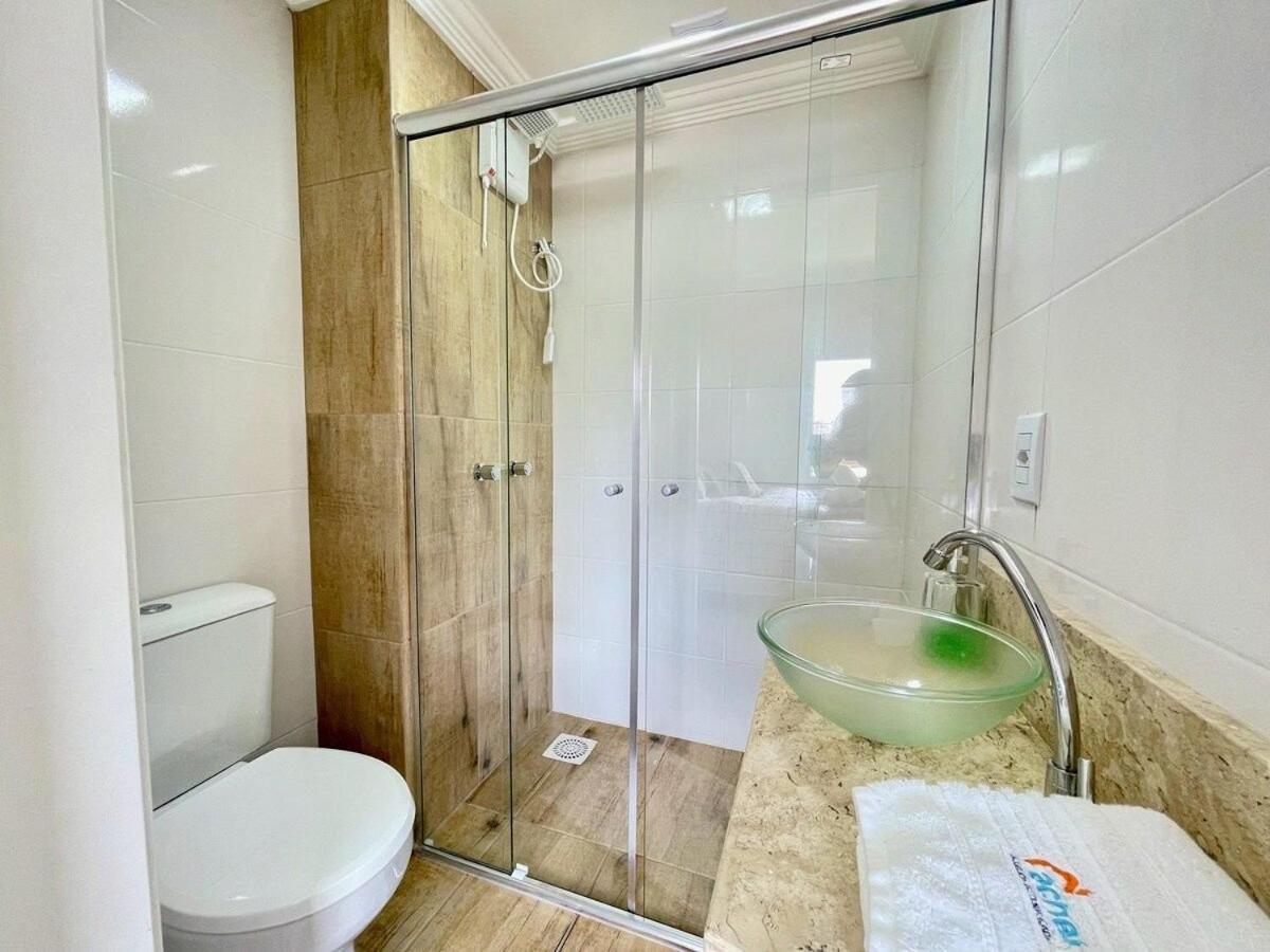 Casa Triplex 3 Dorm A 6Qd Rua Coberta Canela Exterior photo
