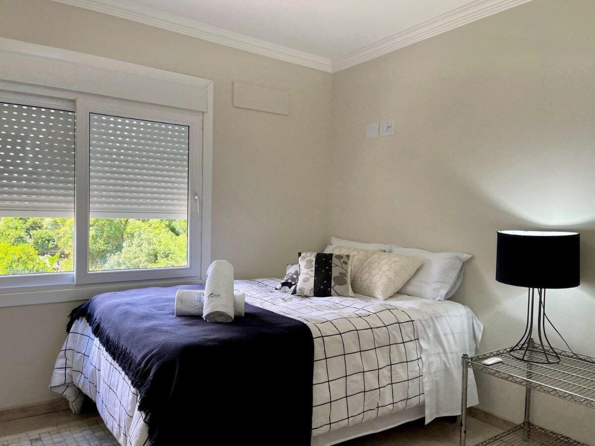 Casa Triplex 3 Dorm A 6Qd Rua Coberta Canela Exterior photo