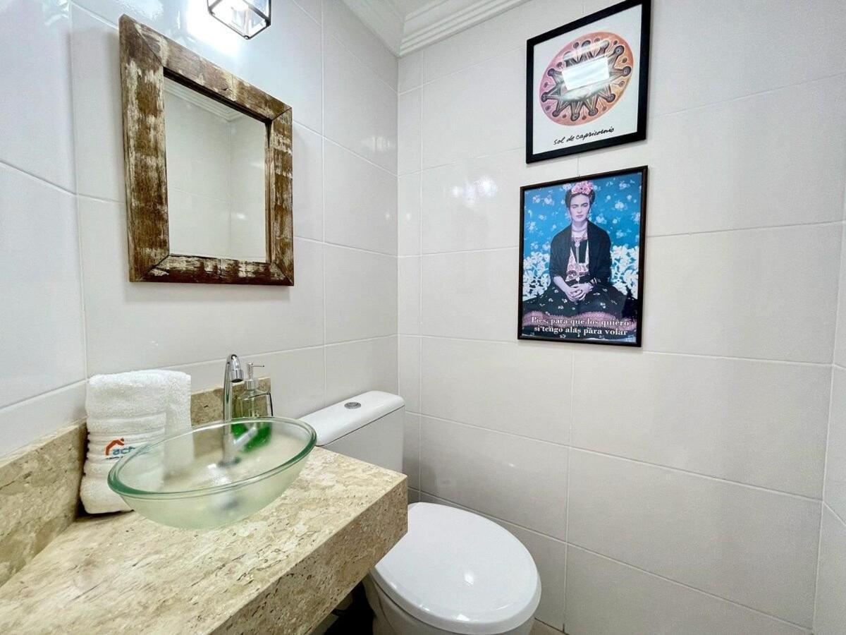 Casa Triplex 3 Dorm A 6Qd Rua Coberta Canela Exterior photo