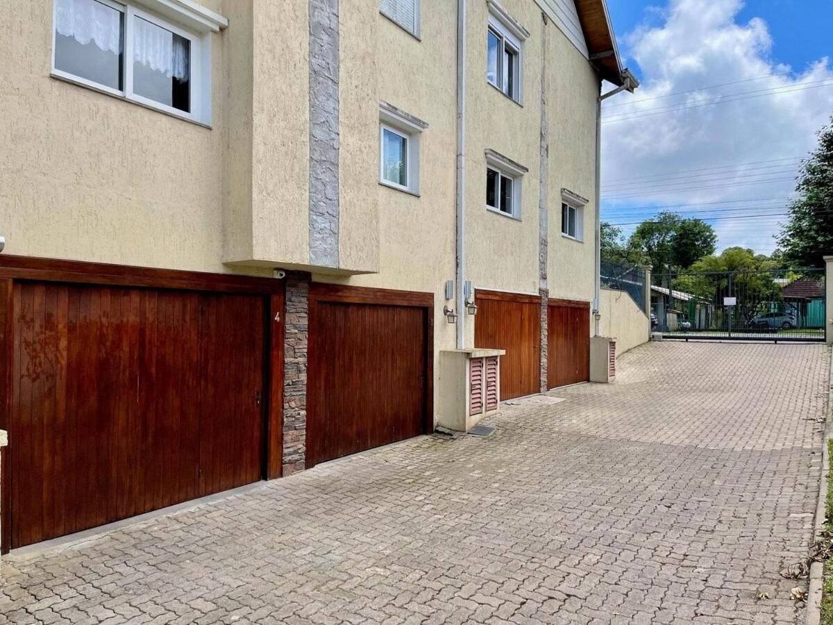 Casa Triplex 3 Dorm A 6Qd Rua Coberta Canela Exterior photo